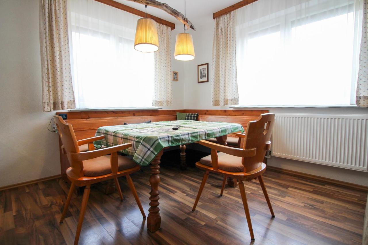 Haus Kinspergher อินส์บรุค ภายนอก รูปภาพ